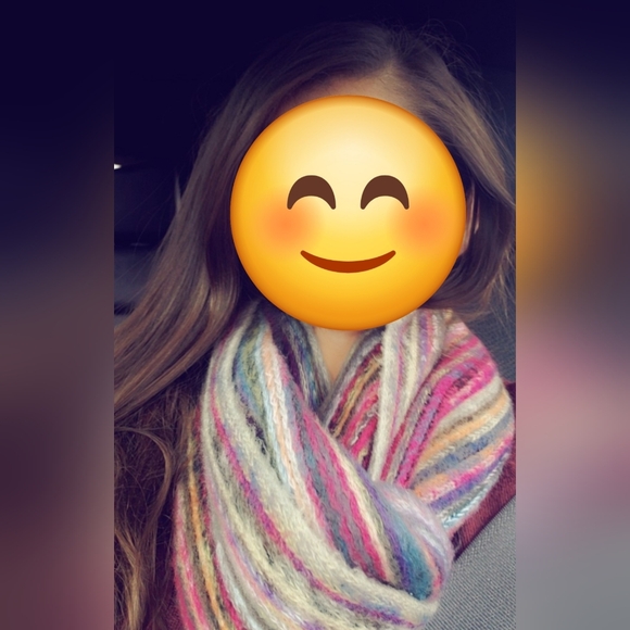 Christopher & Banks Scarf - Picture 6 of 6